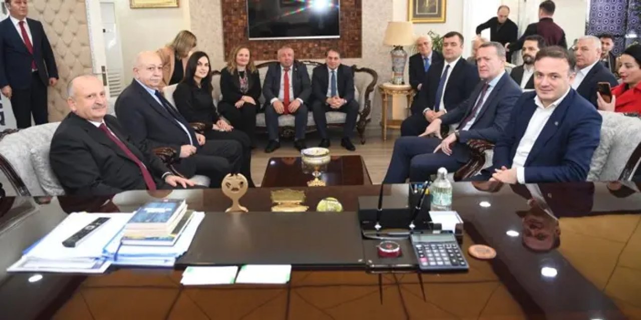 Ordu Ünye Belediye Başkanı Tavlı: “Gürcistan ile ilişkilerimizi güçlendiriyoruz”