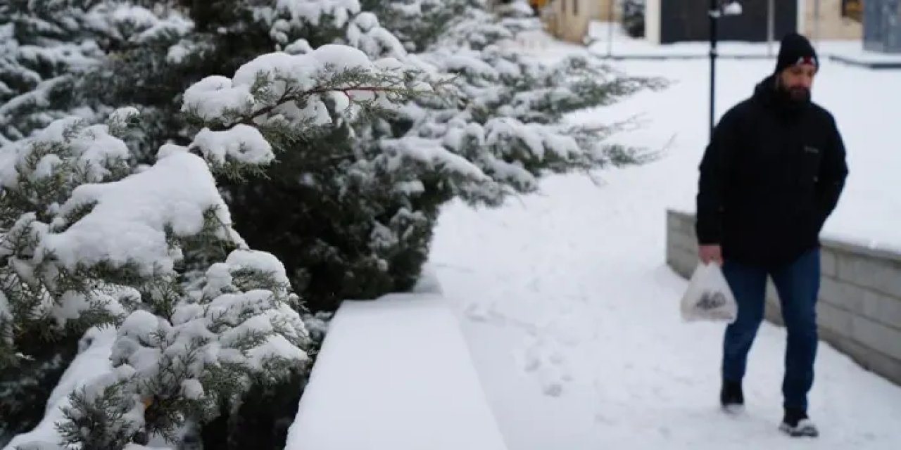 Bayburt’a kar yeniden geliyor! Meteoroloji uyardı