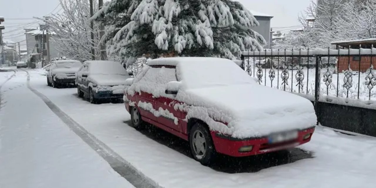 Samsun’da kar kalınlığı 30 santimetreye ulaştı
