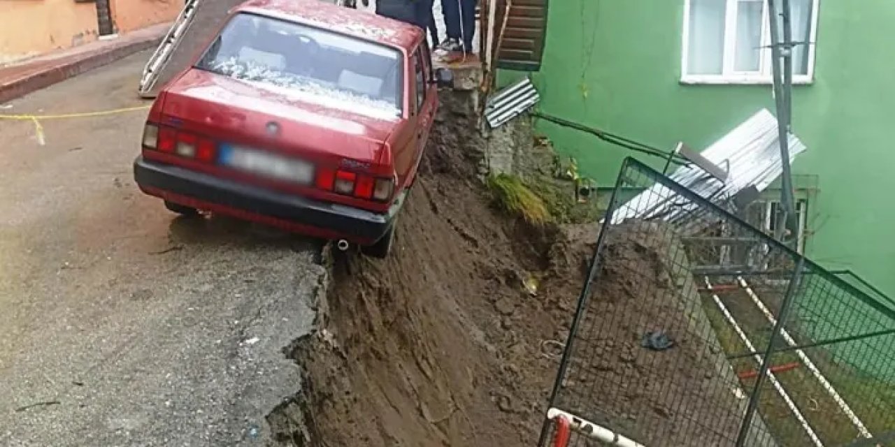 Samsun istinat duvarı çöktü sokak trafiğe kapatıldı!