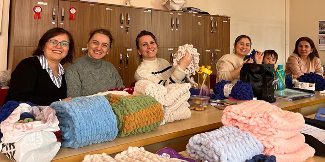 Artvinli öğretmenlerden deprem bölgesine sıcacık destek!