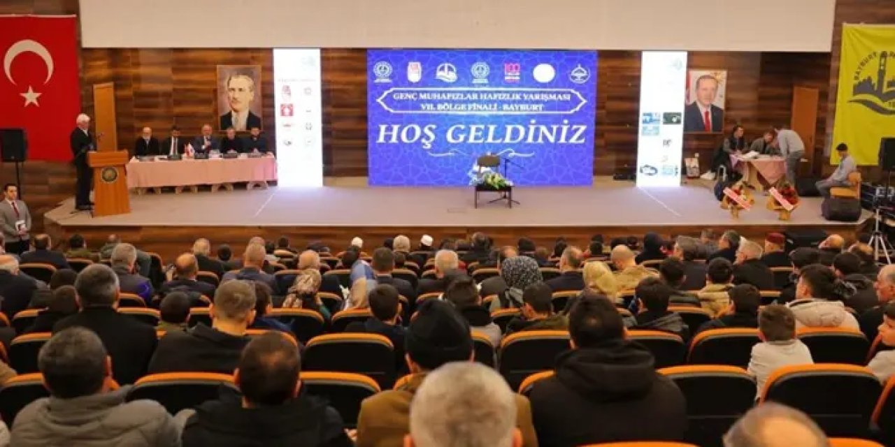 Bayburt’ta Genç Muhafızlar Hafızlık Yarışması’nın finali yapıldı!