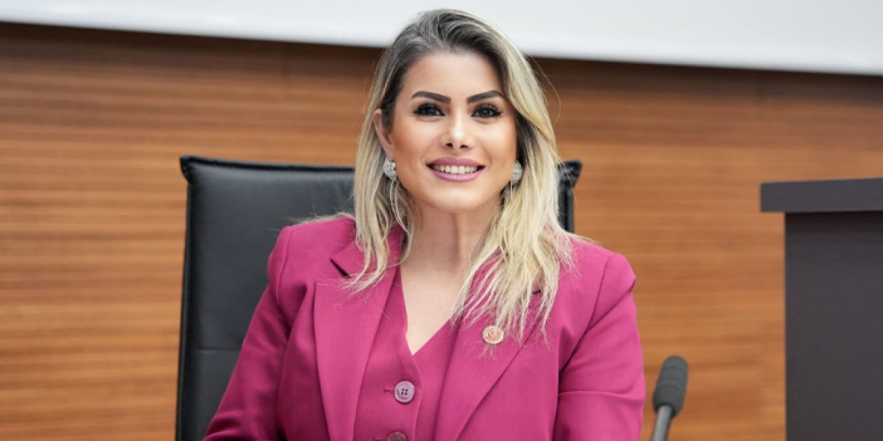 Arzu Öktem’den AKP’li Yavuz Şanver’e yanıt: "Tehdit etmeyi bırak, eleştirilerime cevap ver"