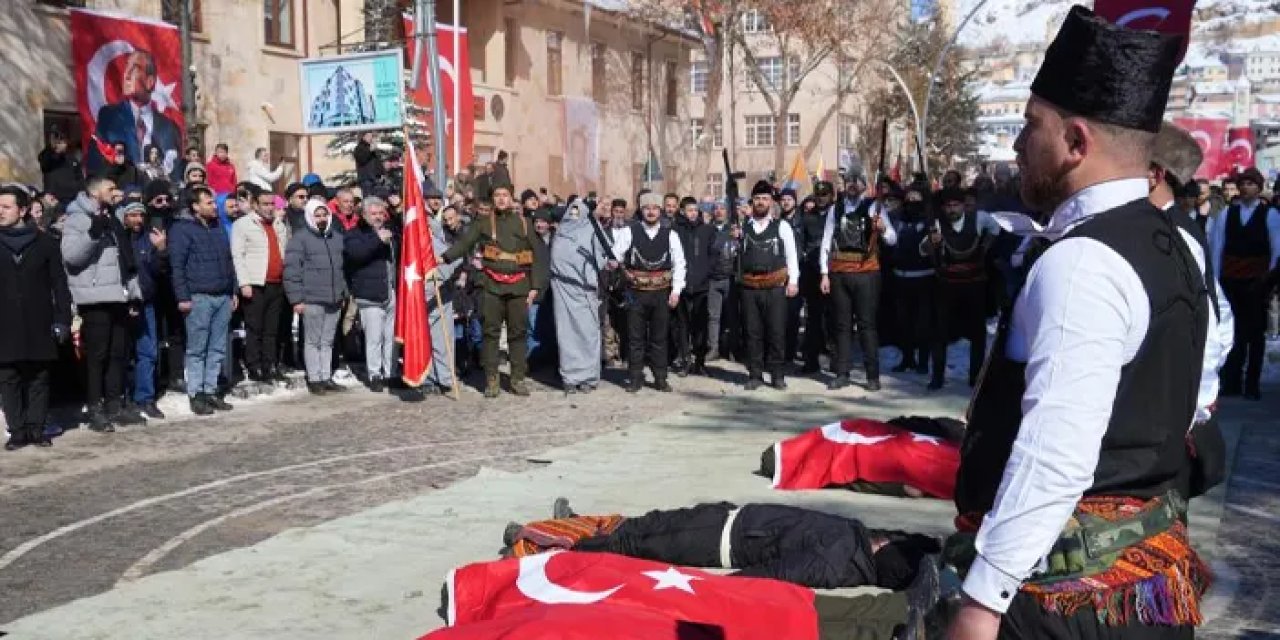 Bayburt’ta eksi 15 derece kurtuluş gösterisi!