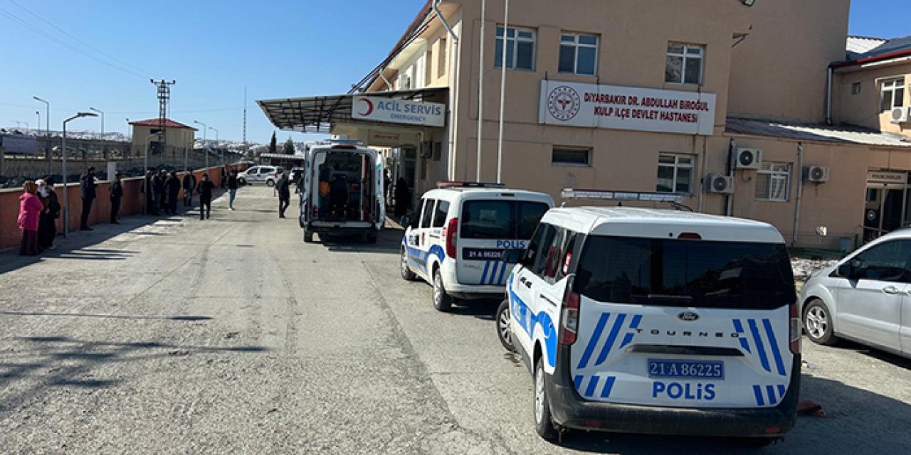 Diyarbakır'da kan donduran olay! Annesini öldürdü, babasını ağır yaraladı