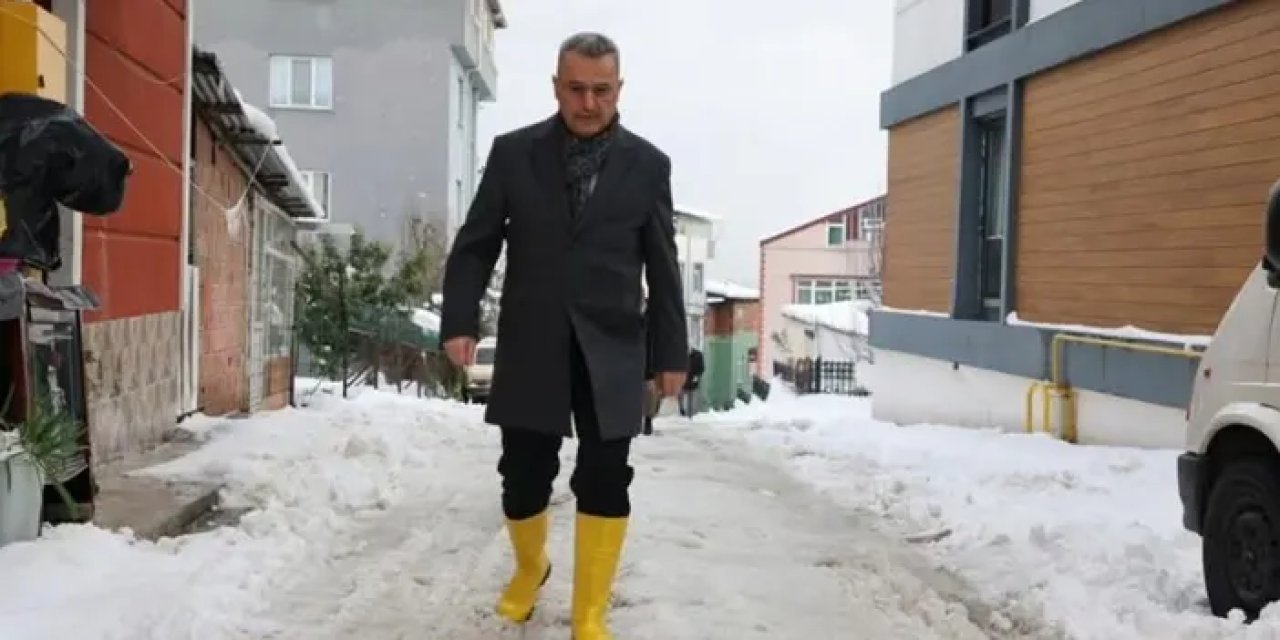 Samsun İlkadım’da kar ile mücadele çalışmaları yürütülüyor