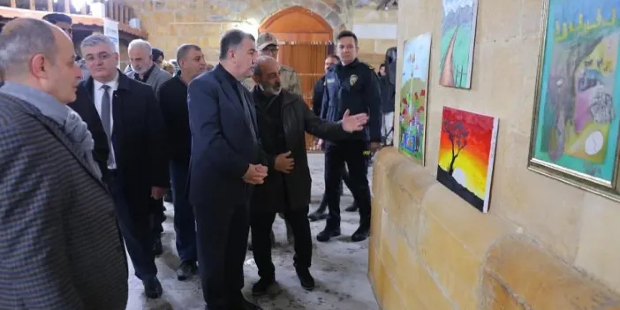 Bayburt Taşhan’da kurtuluş sergisi açıldı!