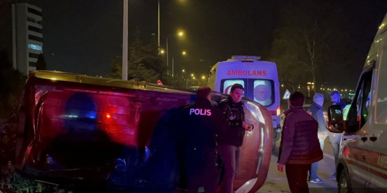 Samsun'da kamyonla otomobil çarpıştı! 3 yaralı