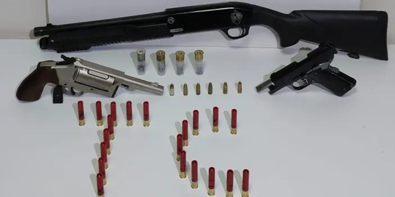 Samsun'da operasyon: Uyuşturucu ve silah ele geçirildi