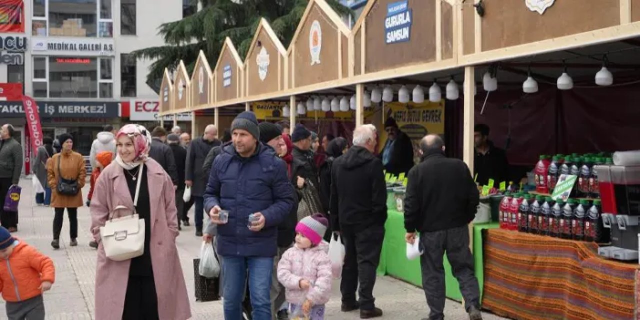 Samsun Ramazan sokağı ile şenlendi