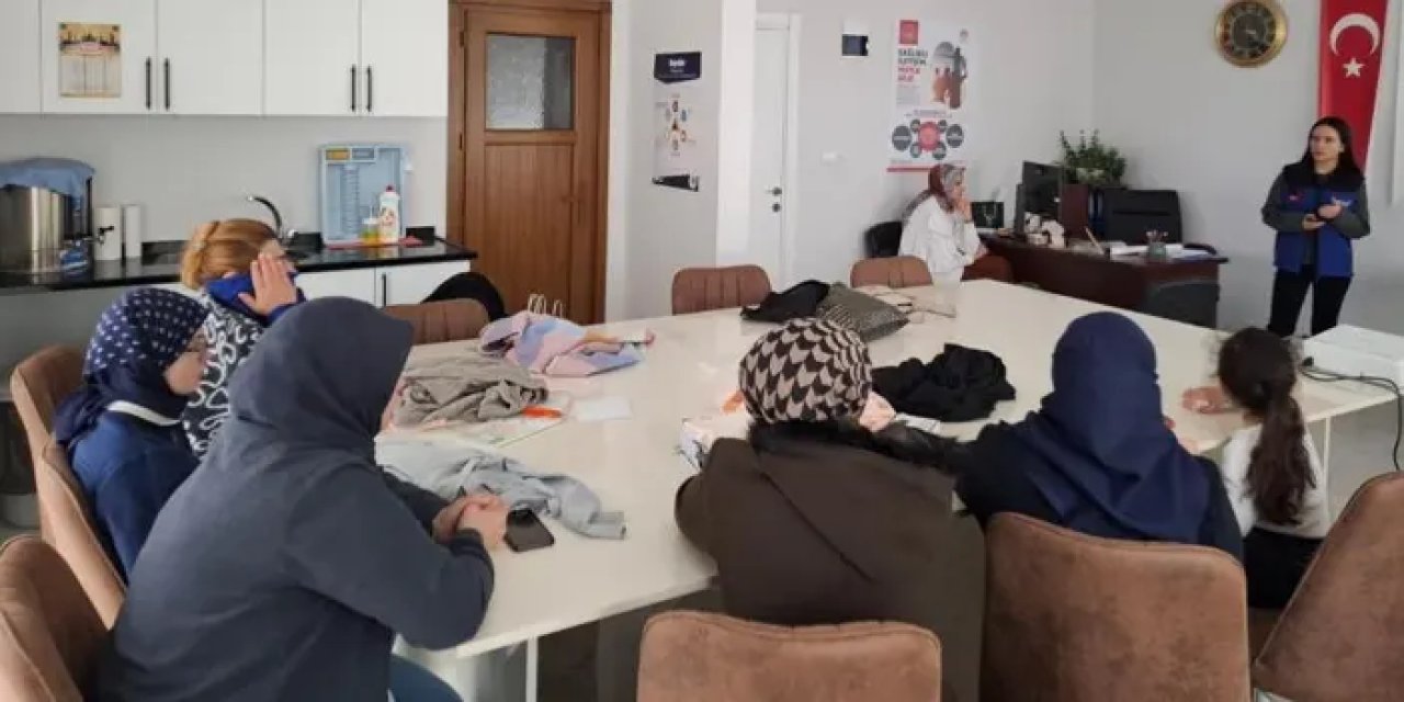 Bayburt’ta kursiyerlere deprem eğitimi verildi