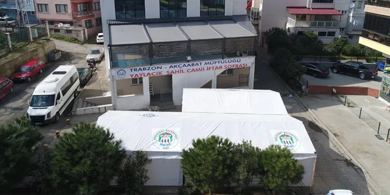 Akçaabat’ta her gün 1000 kişi iftar sofrasında buluşuyor