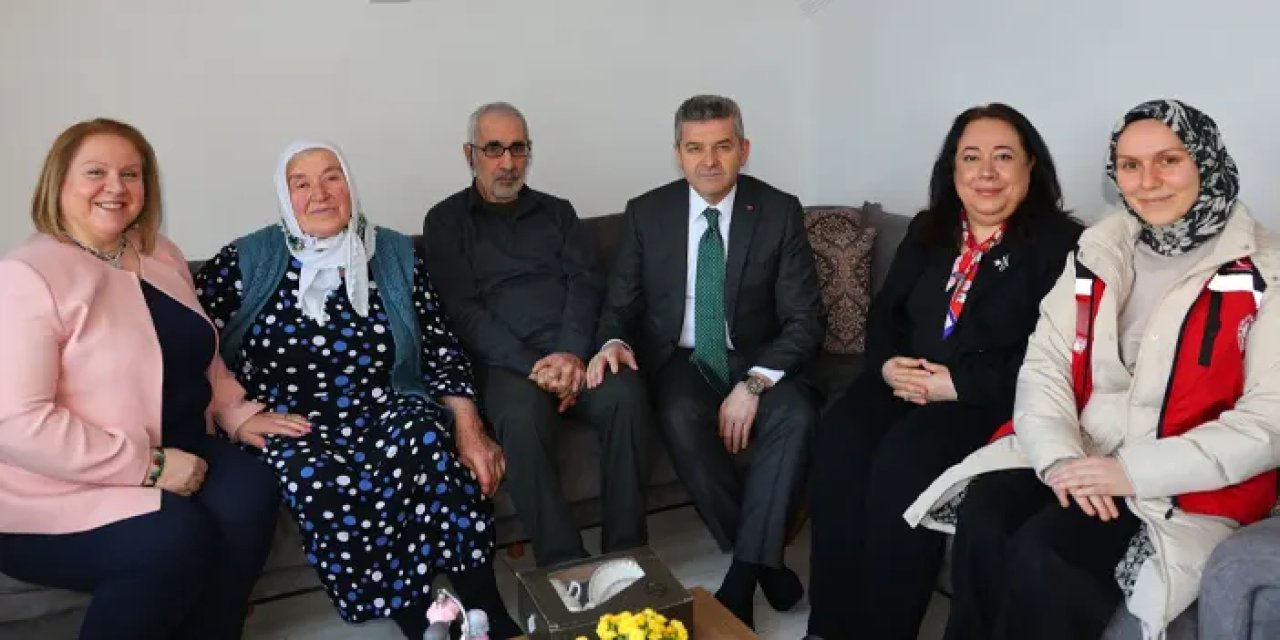 Artvin Valisi Ergün’den 50 yıllık çifte ziyaret