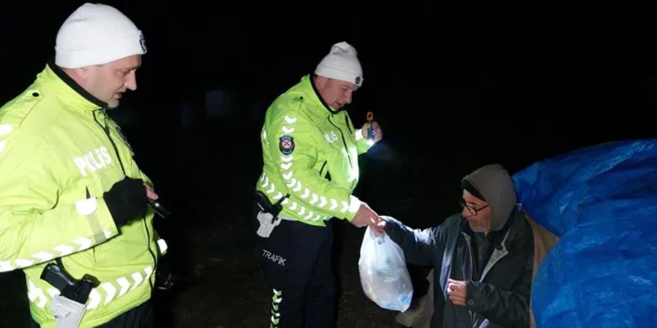 Samsun’da yol kenarında çadırı fark eden polisler hayat kurtardı