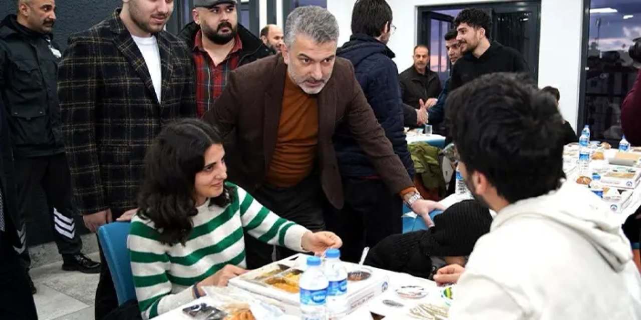 AK Parti Trabzon’dan “Gönül Sofrası” buluşmaları!