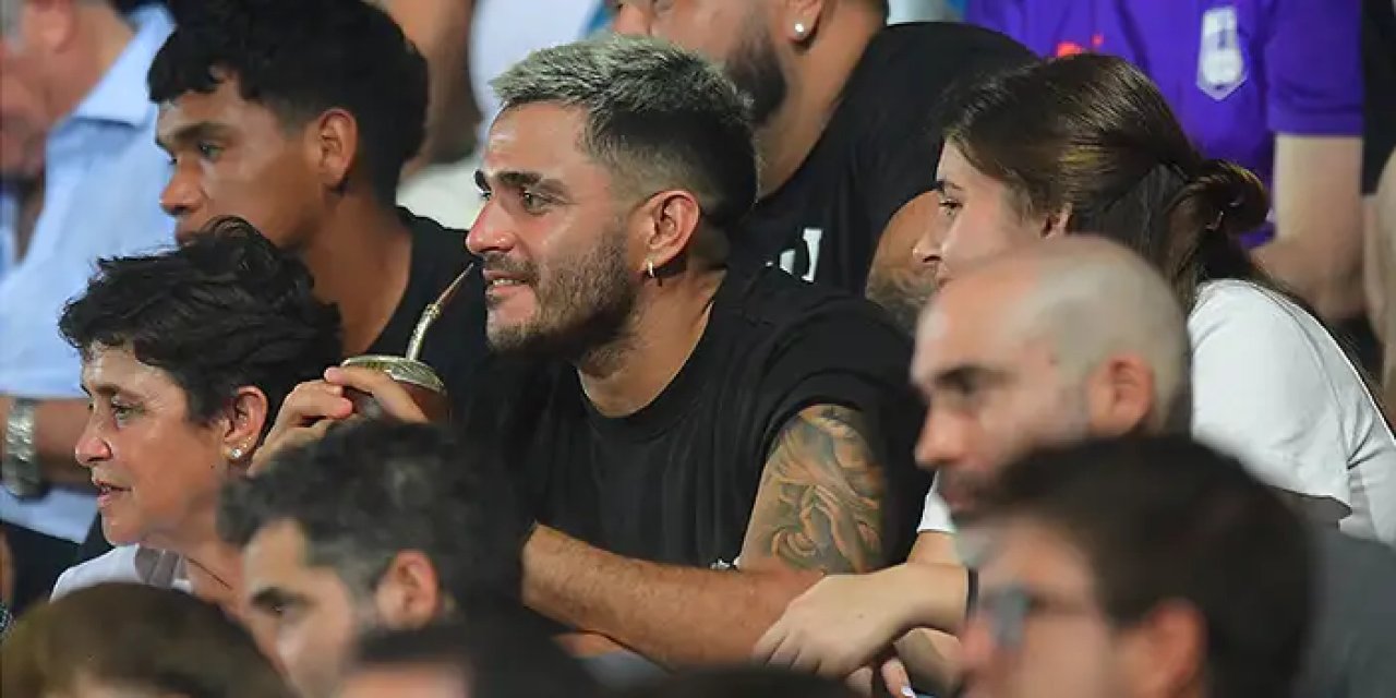 Trabzonspor'un eski yıldızı büyük heyecan yarattı! Formaları yok satıyor