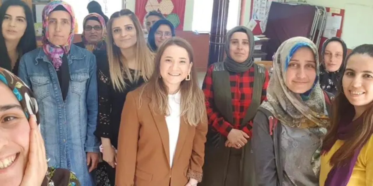 Samsunlu Nurten öğretmenden kadınlar için gezici köy atölyesi