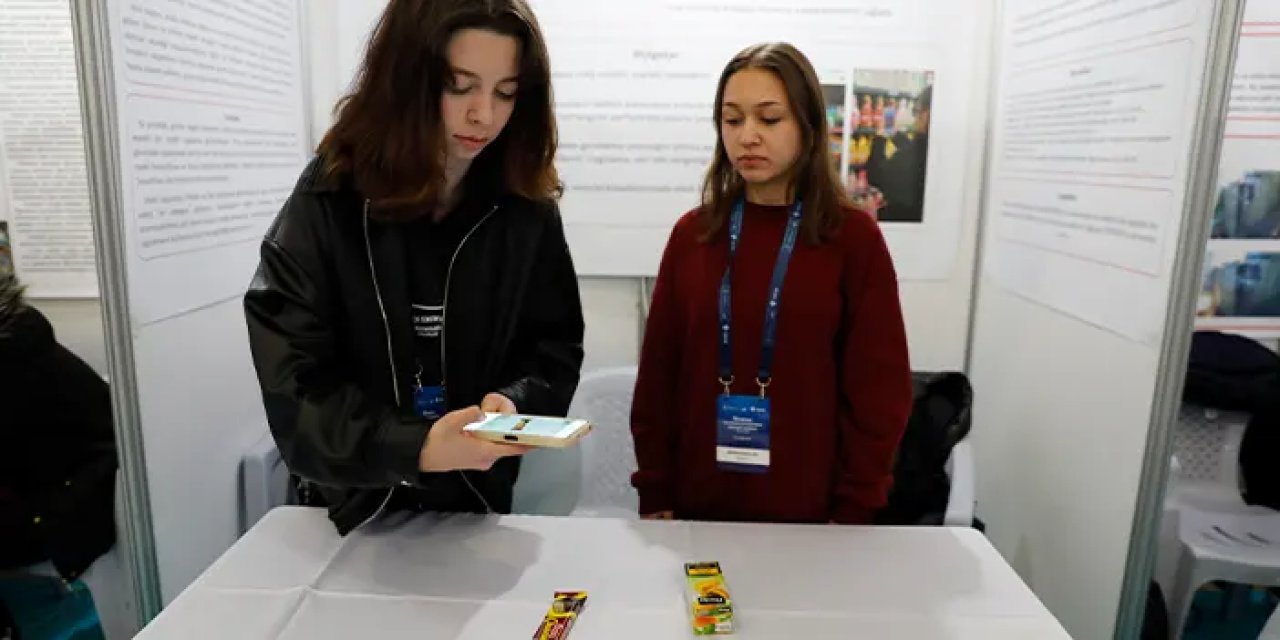 Lise öğrencilerinden görme engellilere özel alışverişuygulaması!