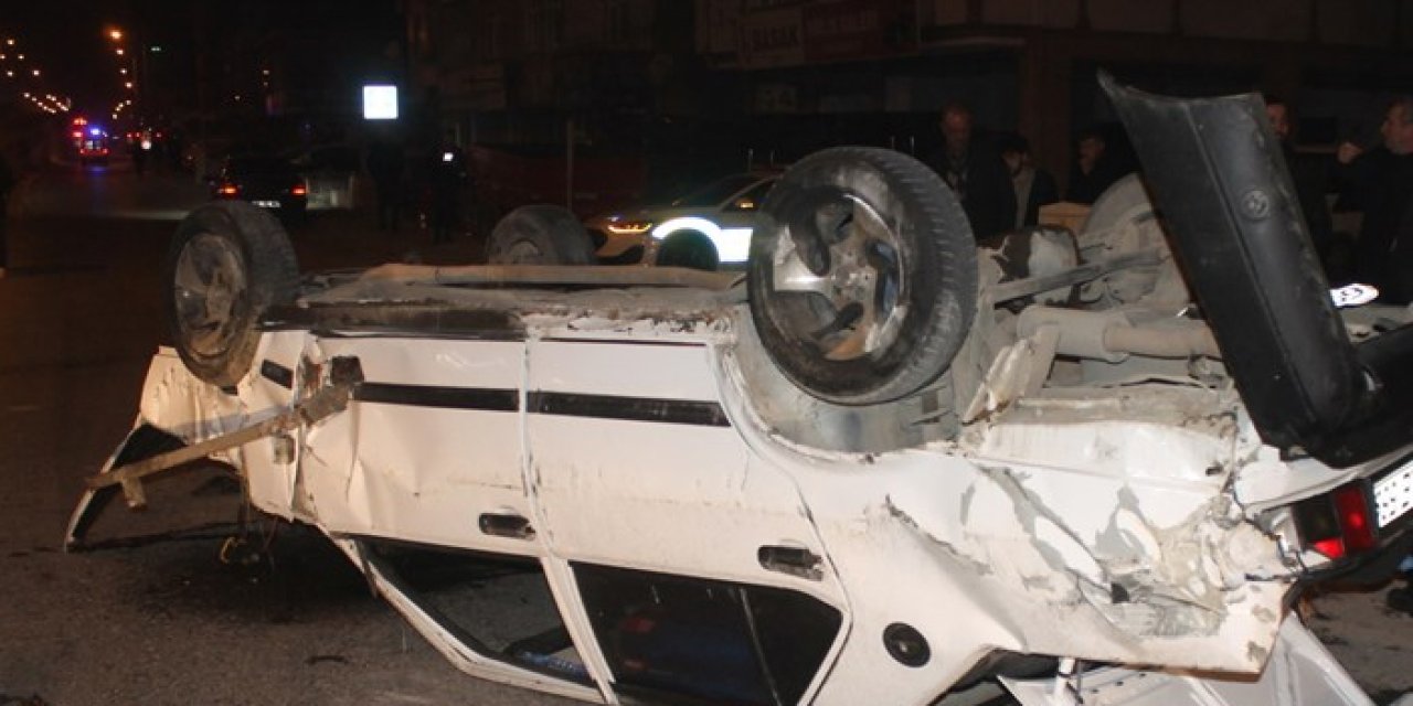 Bafra’da Devrilen Otomobil Sürücüsü Yaralandı