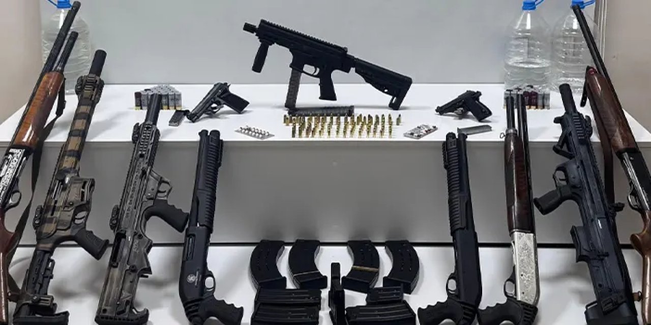 Samsun’da eğlence mekanına yapılan baskında cephanelik çıktı! 6 gözaltı