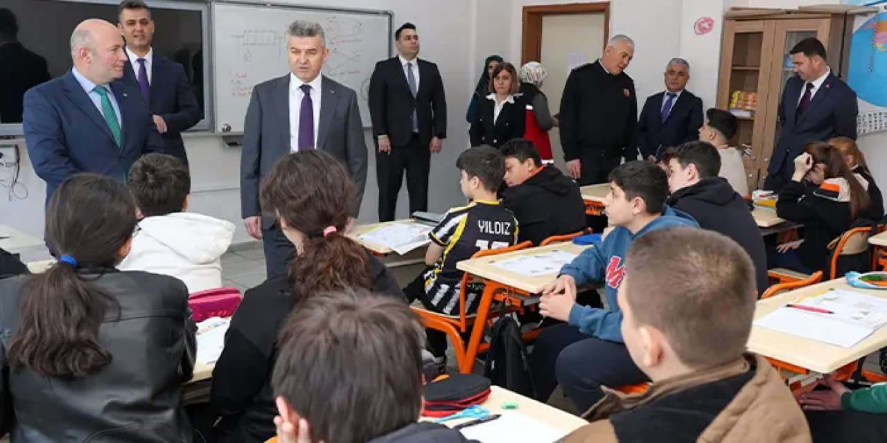 Vali Ergün öğrencilerle bir araya geldi!