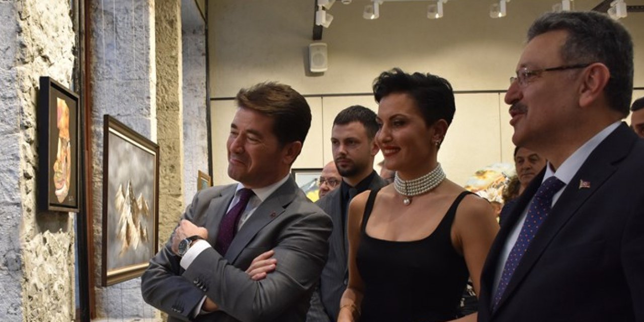 Trabzon'da "Şifadır Sanat" sergisi açıldı