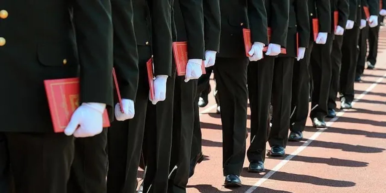 Askeri öğrencilere yatay geçiş yasağı! Resmi Gazete'de yayımlandı