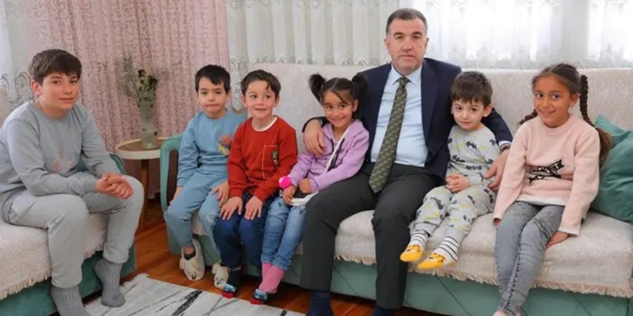 Bayburt Valisi Eldivan’dan hane ziyaretleri!