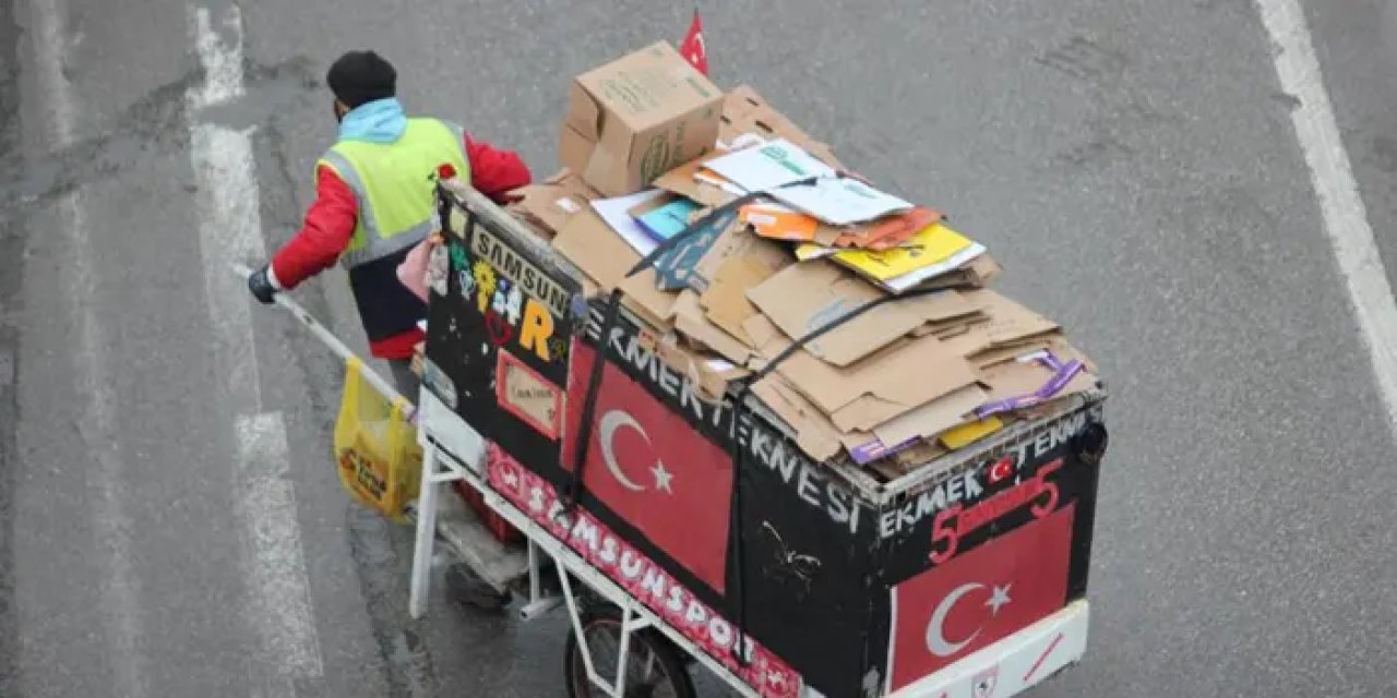 Samsun’da kağıt toplayıcısının ekmek teknesi!