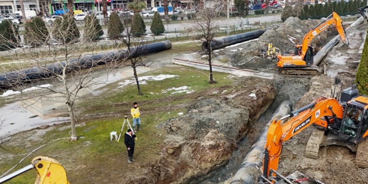 Samsun'da yağmur suyu kollektör hatları güçlendiriliyor