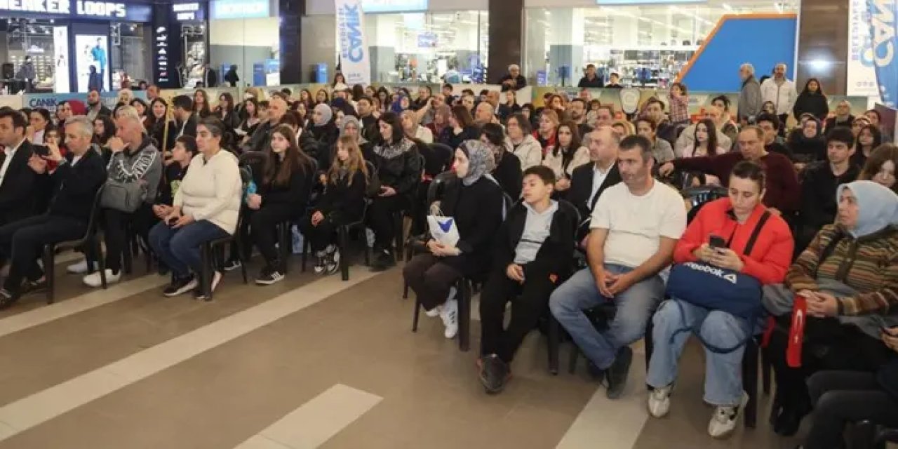 Samsun Canik’te 18 Mart’a özel gösteri düzenlendi!