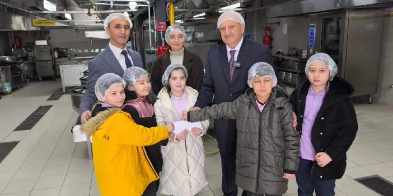 Ordulu minikler harçlıklarını ihtiyaç sahiplerine bağışladı