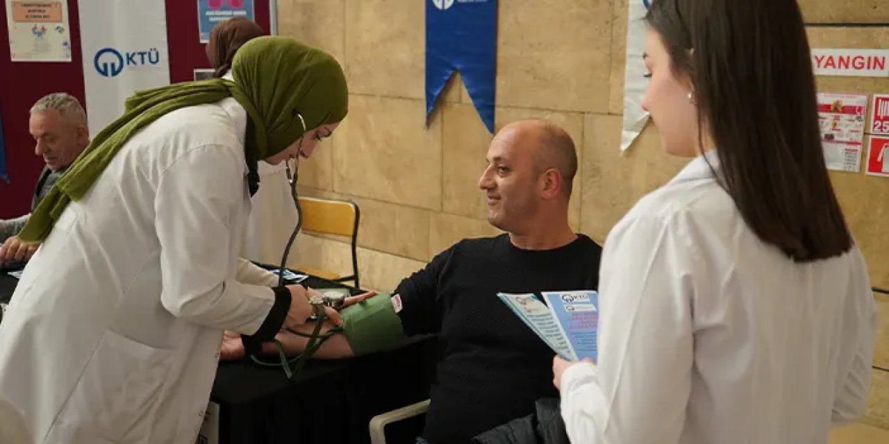 KTÜ Hemşirelik öğrencilerinden sağlık için örnek etkinlik!