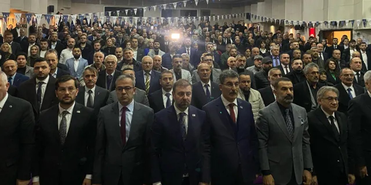 Anahtar Parti Trabzon'da kongresini gerçekleştirdi!