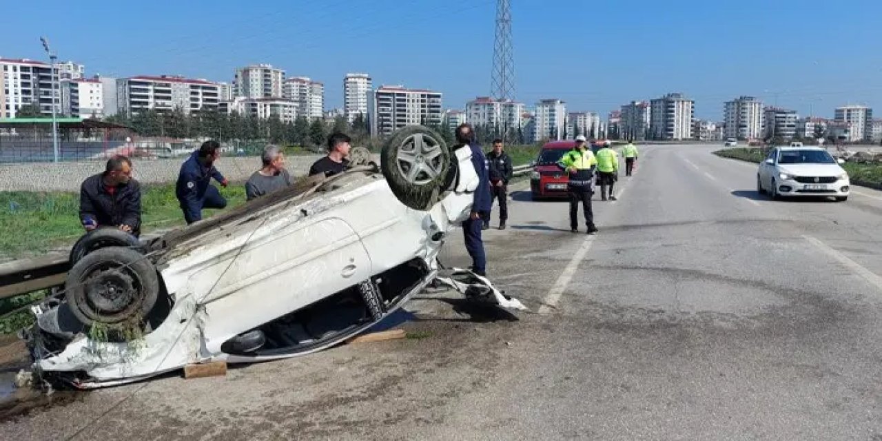 Samsun Canik’te Otomobil Takla Attı, Sürücü Yaralandı