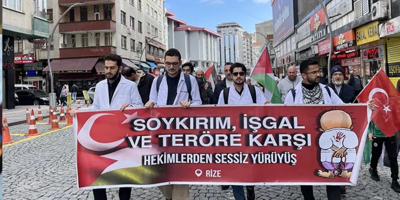 Rize'de sağlık çalışanlarından Gazze için yürüyüş