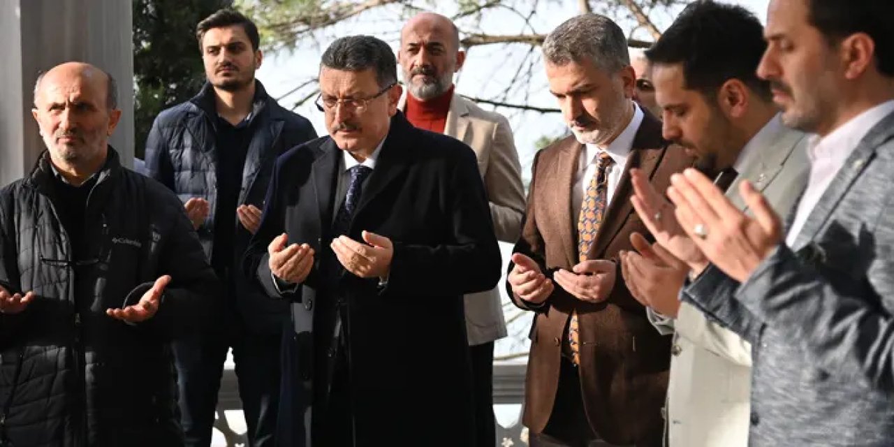 Başkan Genç Ali Şükrü Bey’i mezarı başında andı!