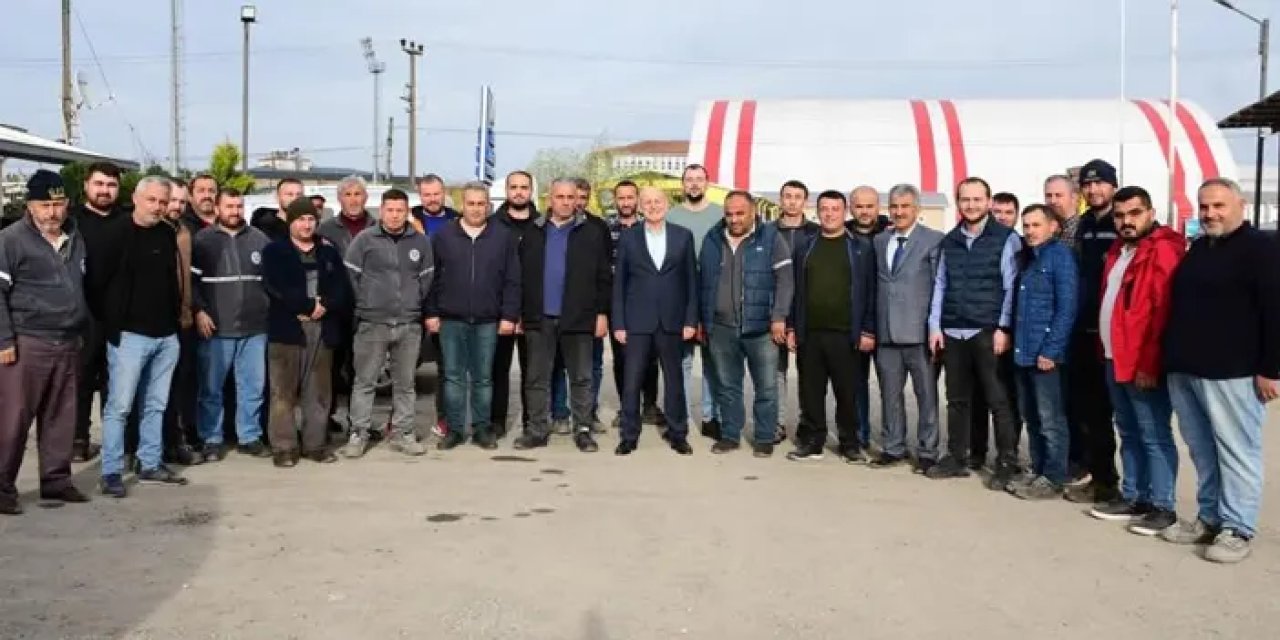 Samsun Terme Belediye Başkanı Kul personel ile bayramlaştı