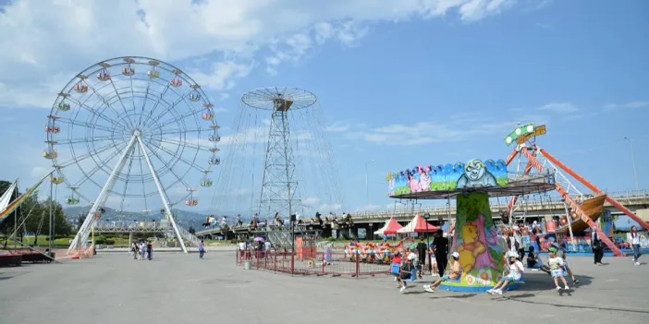 Trabzon'da lunaparkta ihmal iddiası! 'Ranger' az kalsın can alıyordu: Genç kız yaralandı