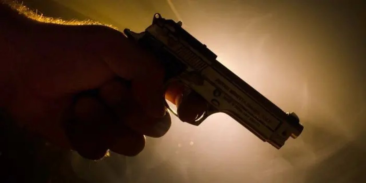 Trabzon'da şok olay! Evinde silahla intihar etti