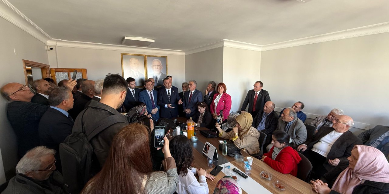 İYİ Parti Trabzon'da bayramlaştı