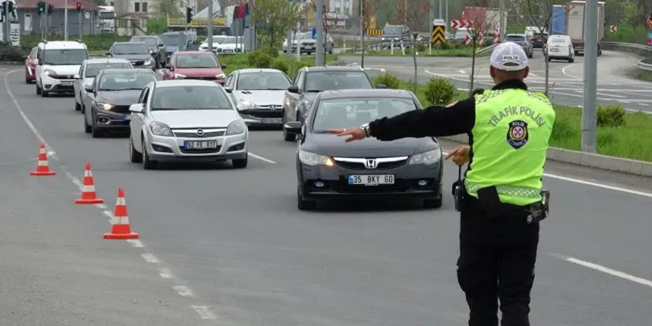 Ordu’da emniyetten sürücülere bilgilendirme ve uyarı