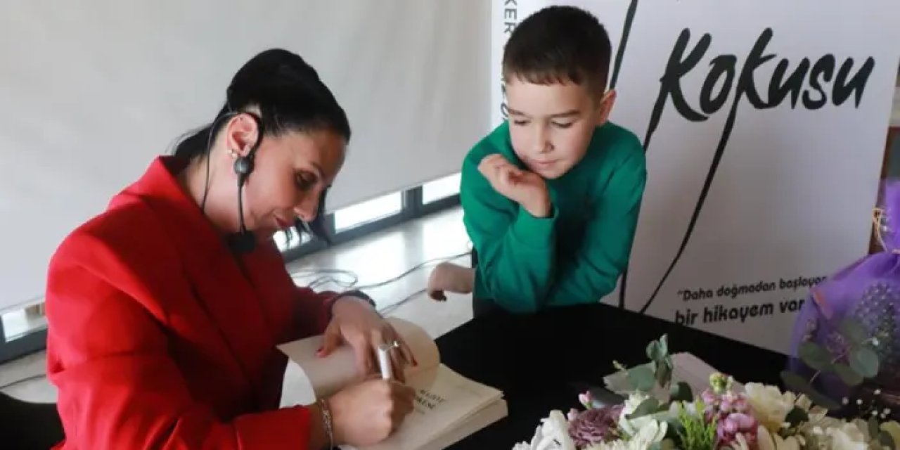 Samsun’da Türkçe öğretmeninden 'Mazot Kokusu' kitabı