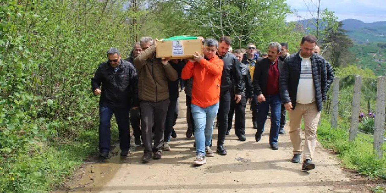 Samsun’daki feci kazada hayatını kaybeden aile Ünye’de defnedildi!