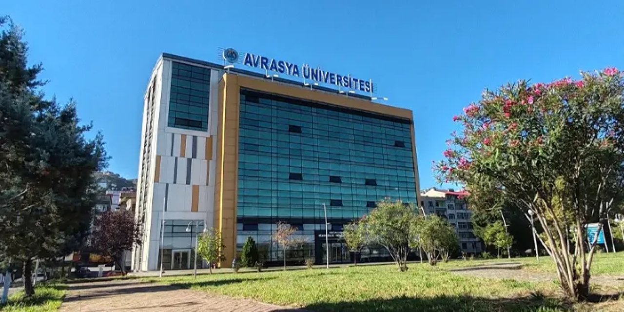Avrasya Üniversitesi’nde o bölümlere akreditasyon