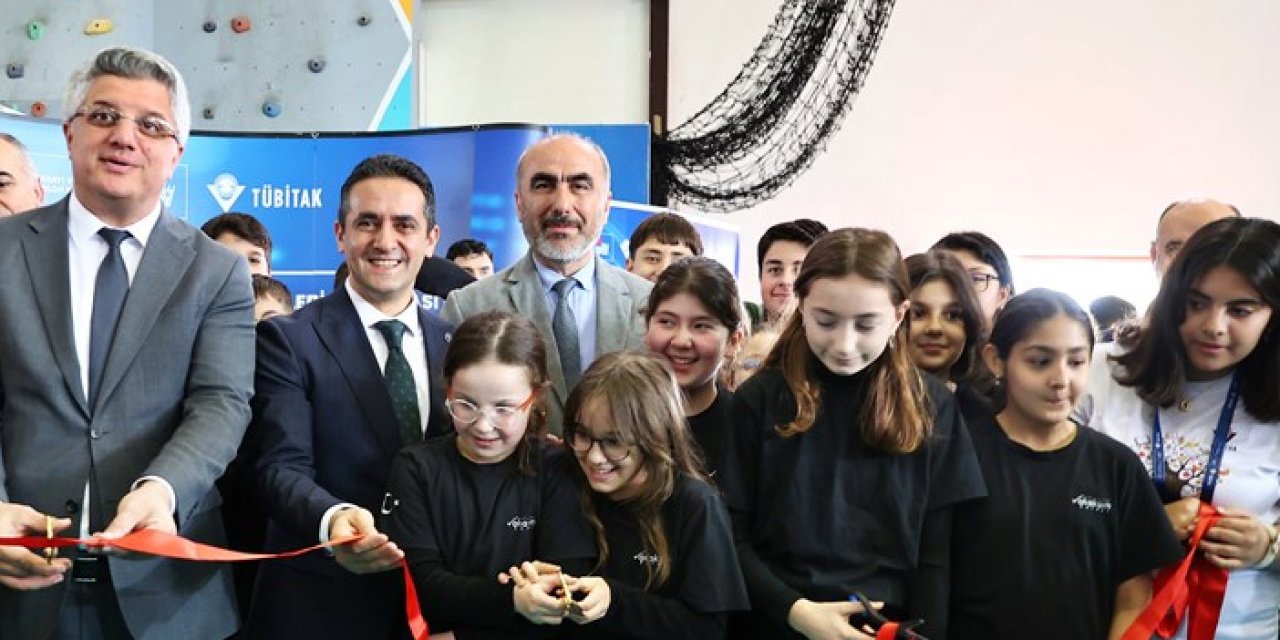 19. TÜBİTAK Ortaokul Öğrencileri Araştırma Projeleri Bölge Yarışması Samsun'da başladı