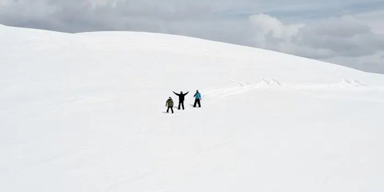 Giresun'da snowboard keyfi yaşadılar