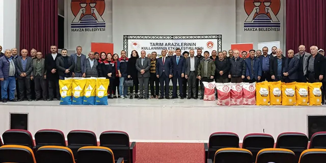 Samsun'da çiftçilere tohum dağıtıldı