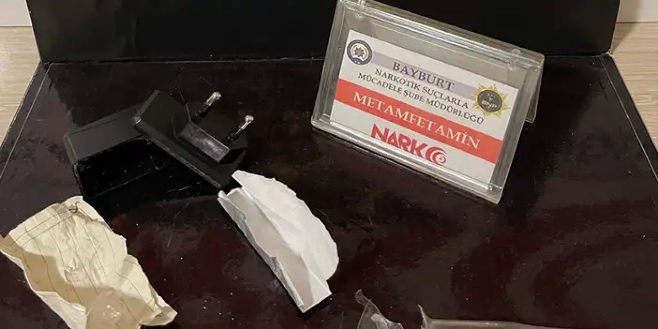 Uyuşturucuyu akıl almaz yöntemle sakladı! Yine de yakalandı