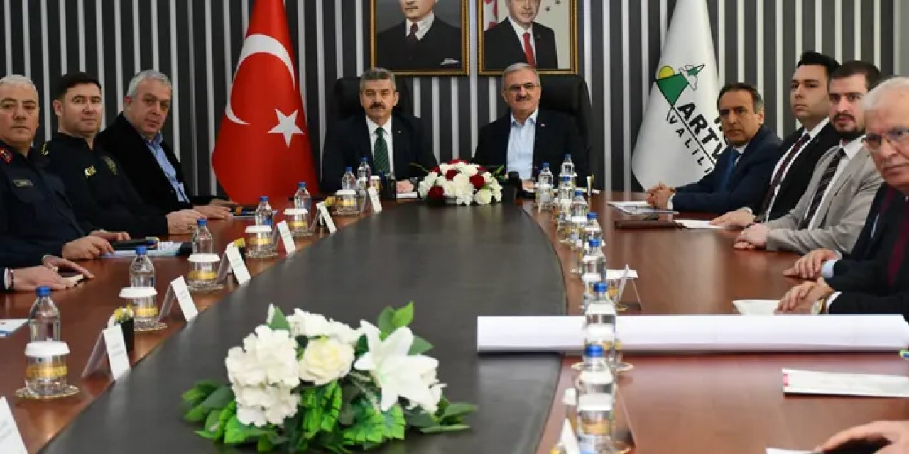 Artvin’de İçişleri Bakan Yardımcısı Karoğlu’ndan inceleme